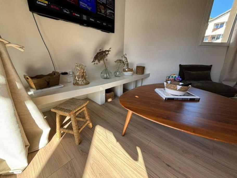 Appartement 3 Pieces, Spacieux En Plein Centre เลส์เดอซาลป์ ภายนอก รูปภาพ